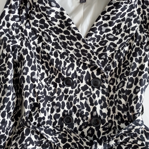 Forever 21 Leopard Print Belted Trench Coat, M - Picture 4 of 8